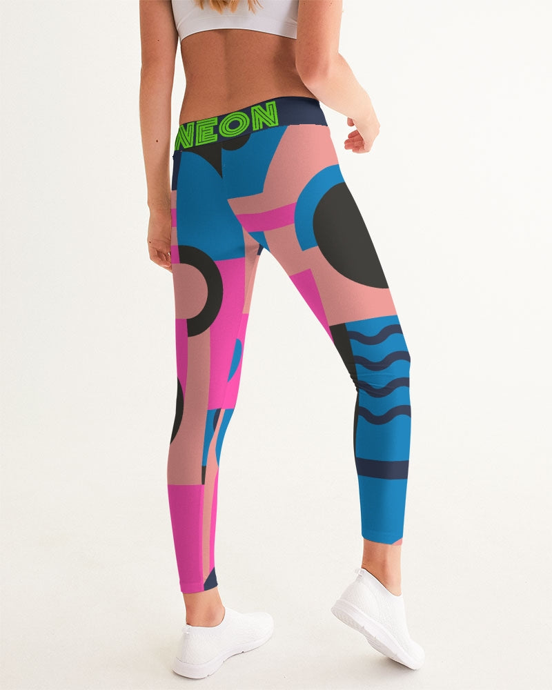 Wavy Kaleidoscope Yoga Leggings